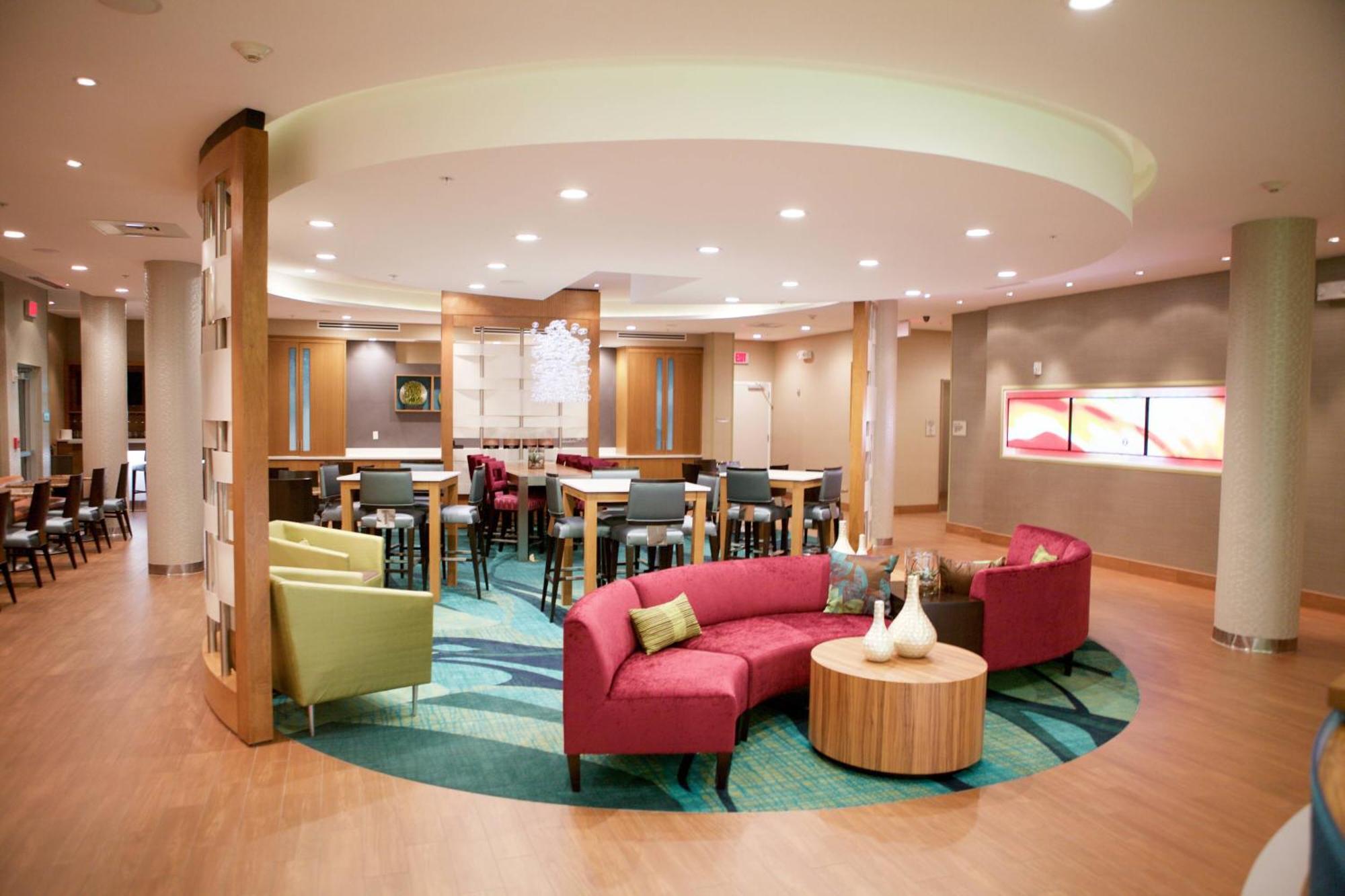 Springhill Suites By Marriott Wichita Airport Exterior foto