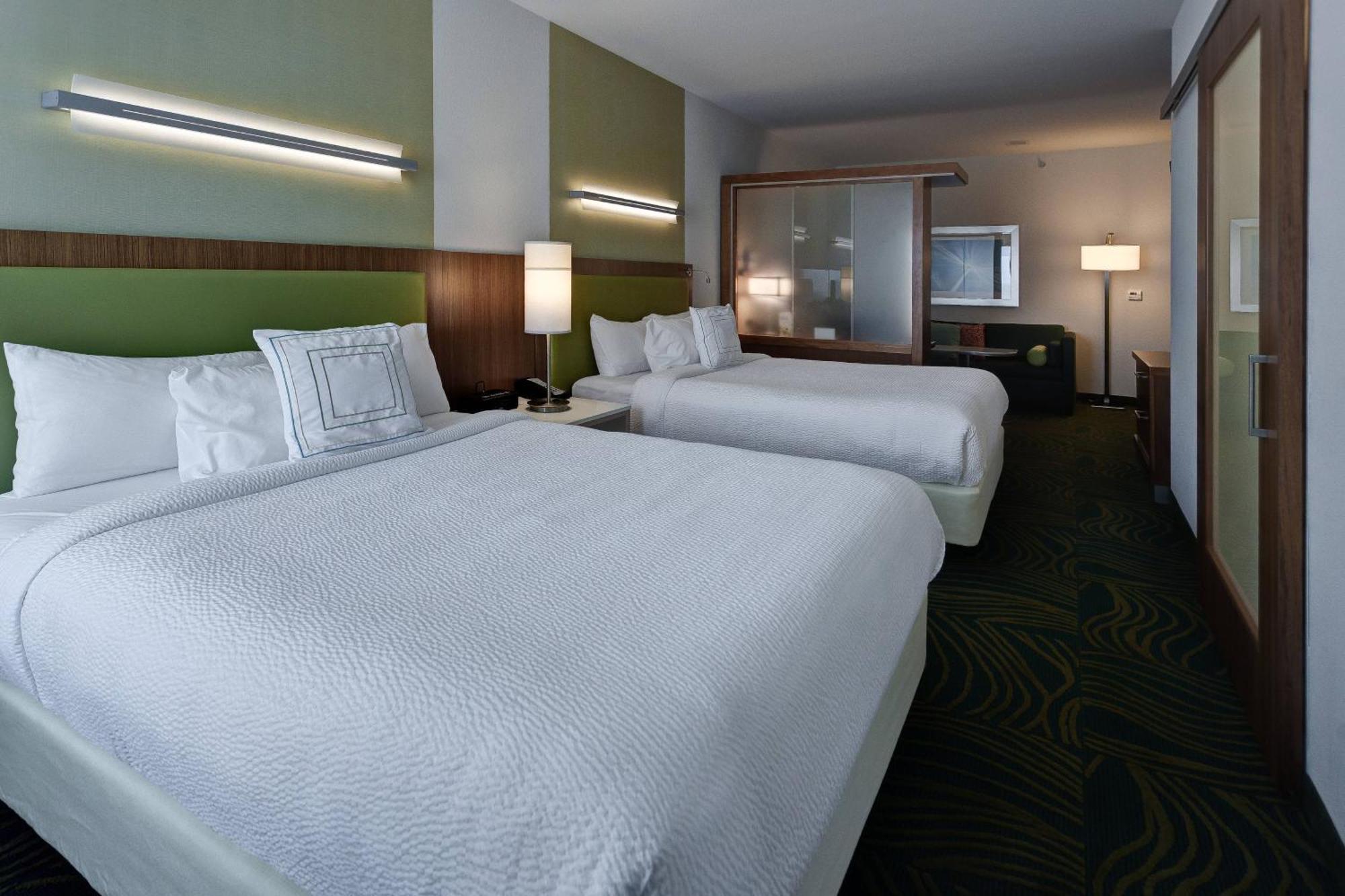 Springhill Suites By Marriott Wichita Airport Exterior foto